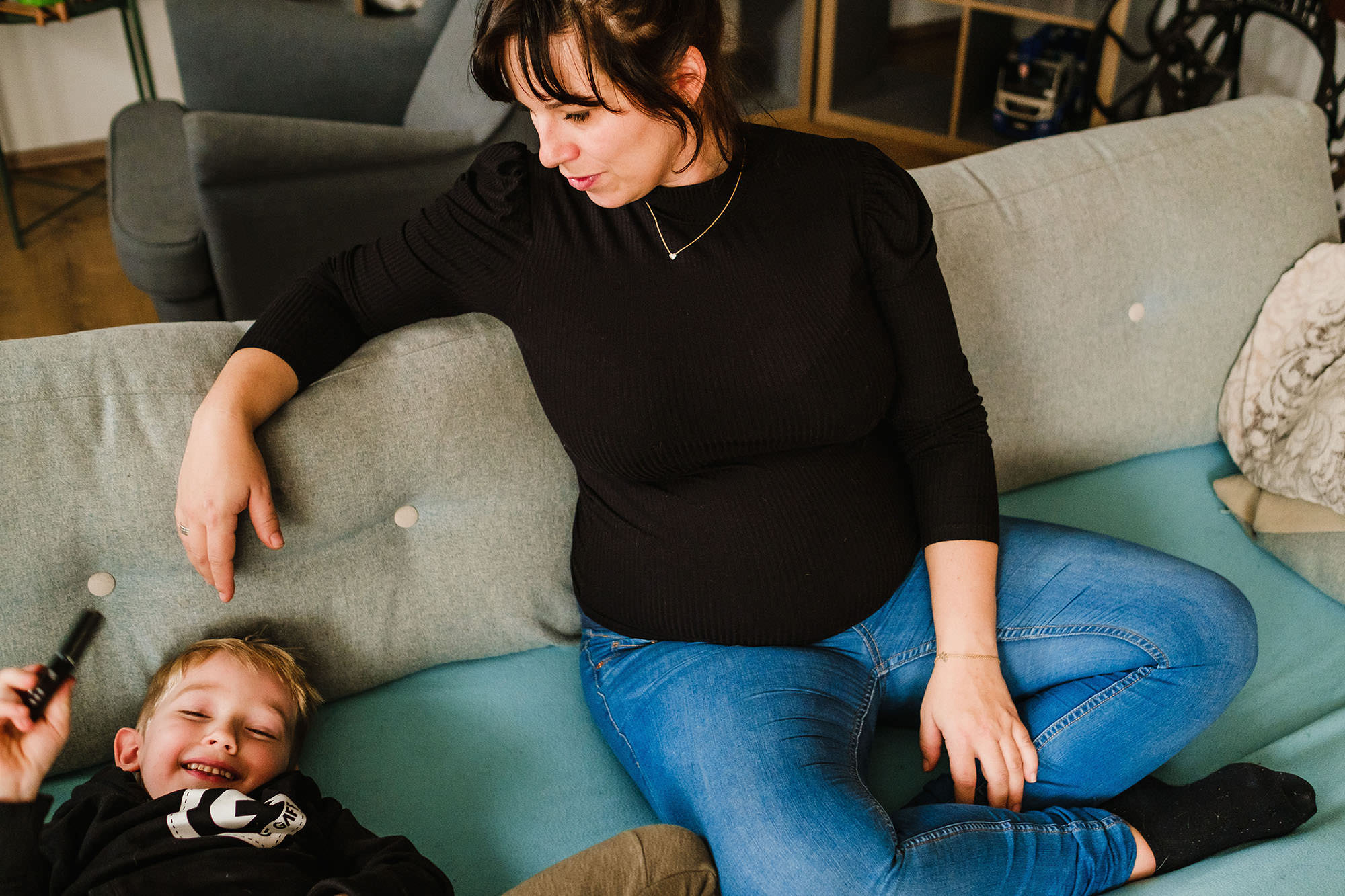 9 reasons to book a documentary family photo session